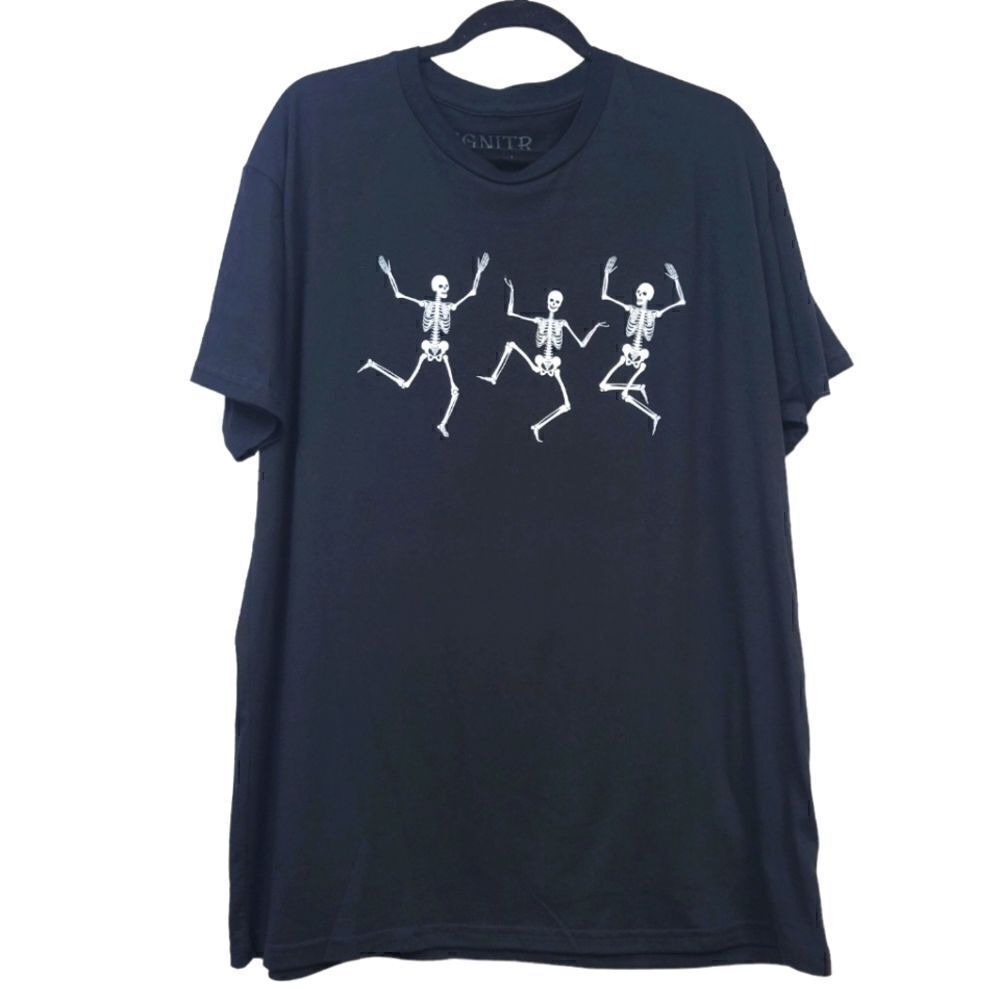 Dancing skeleton t-shirt, large